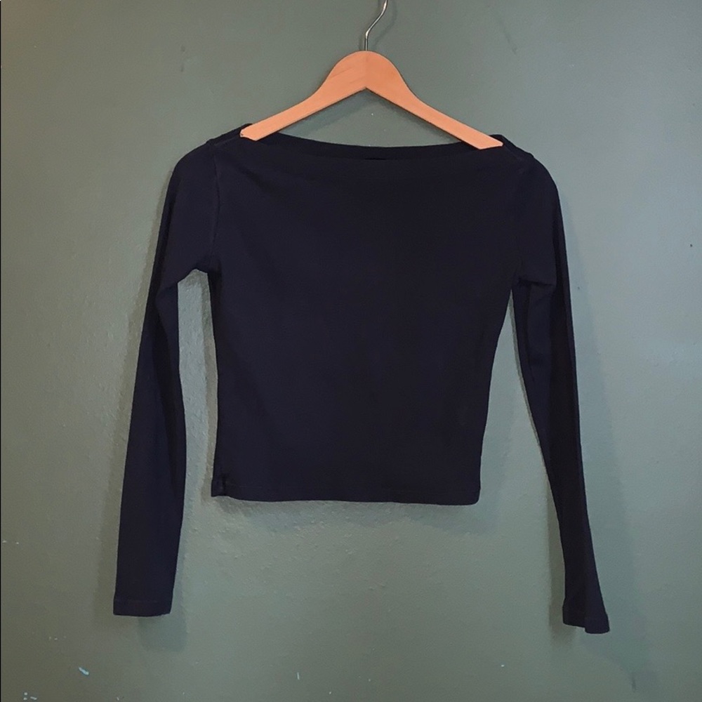 Brandy Melville cropped long sleeve